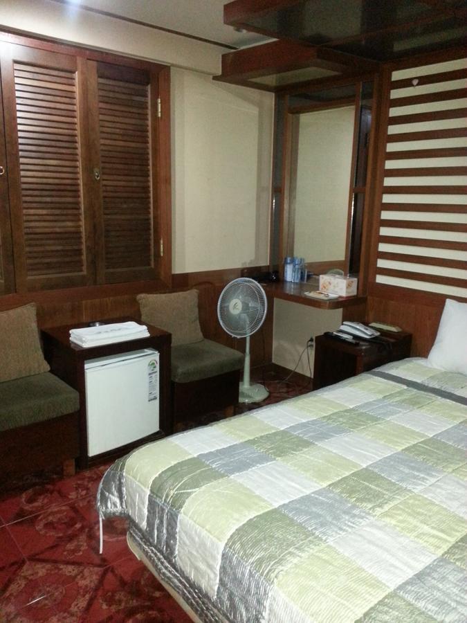 Alibaba Motel Busan Rum bild