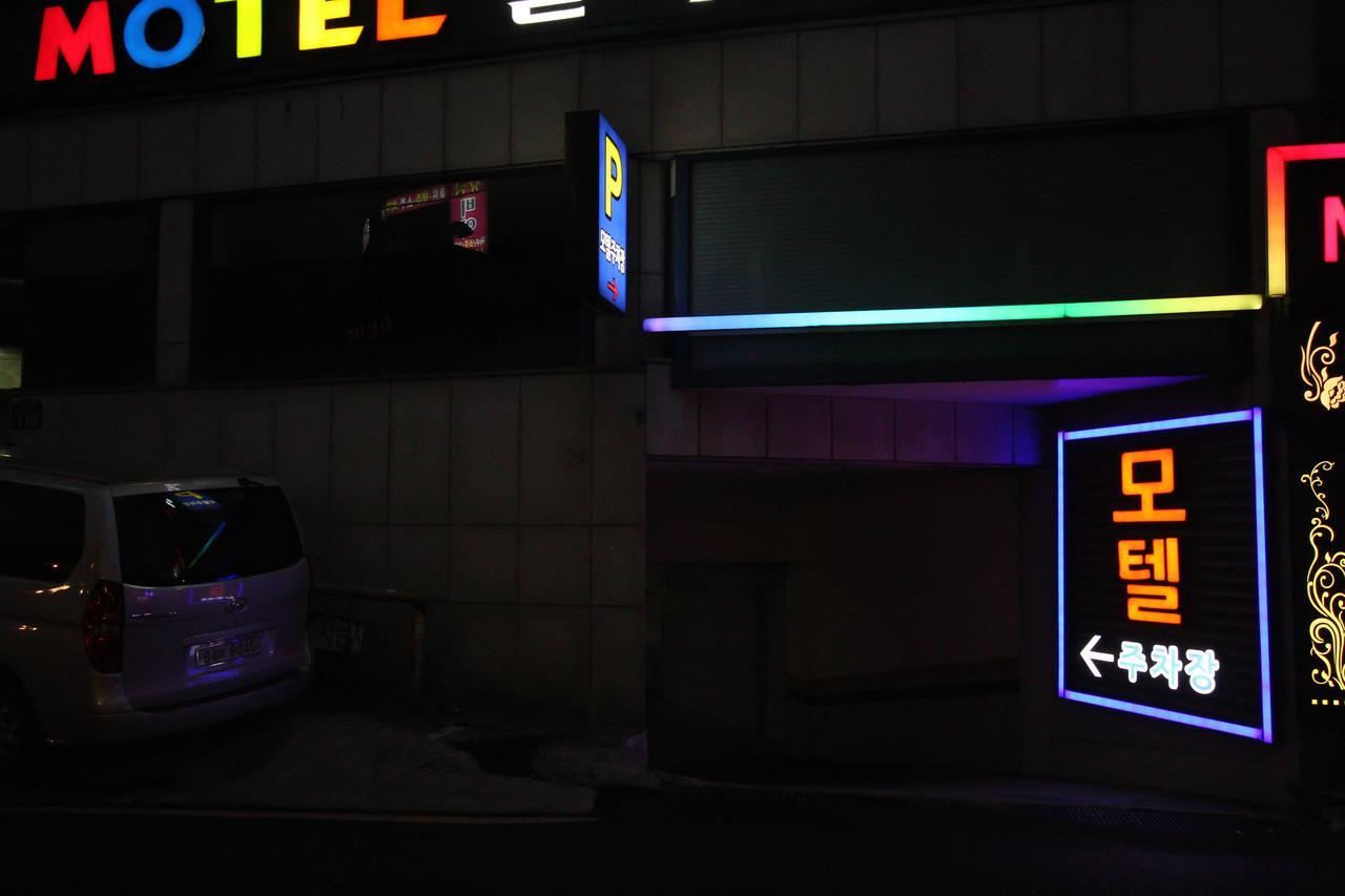 Alibaba Motel Busan Exteriör bild